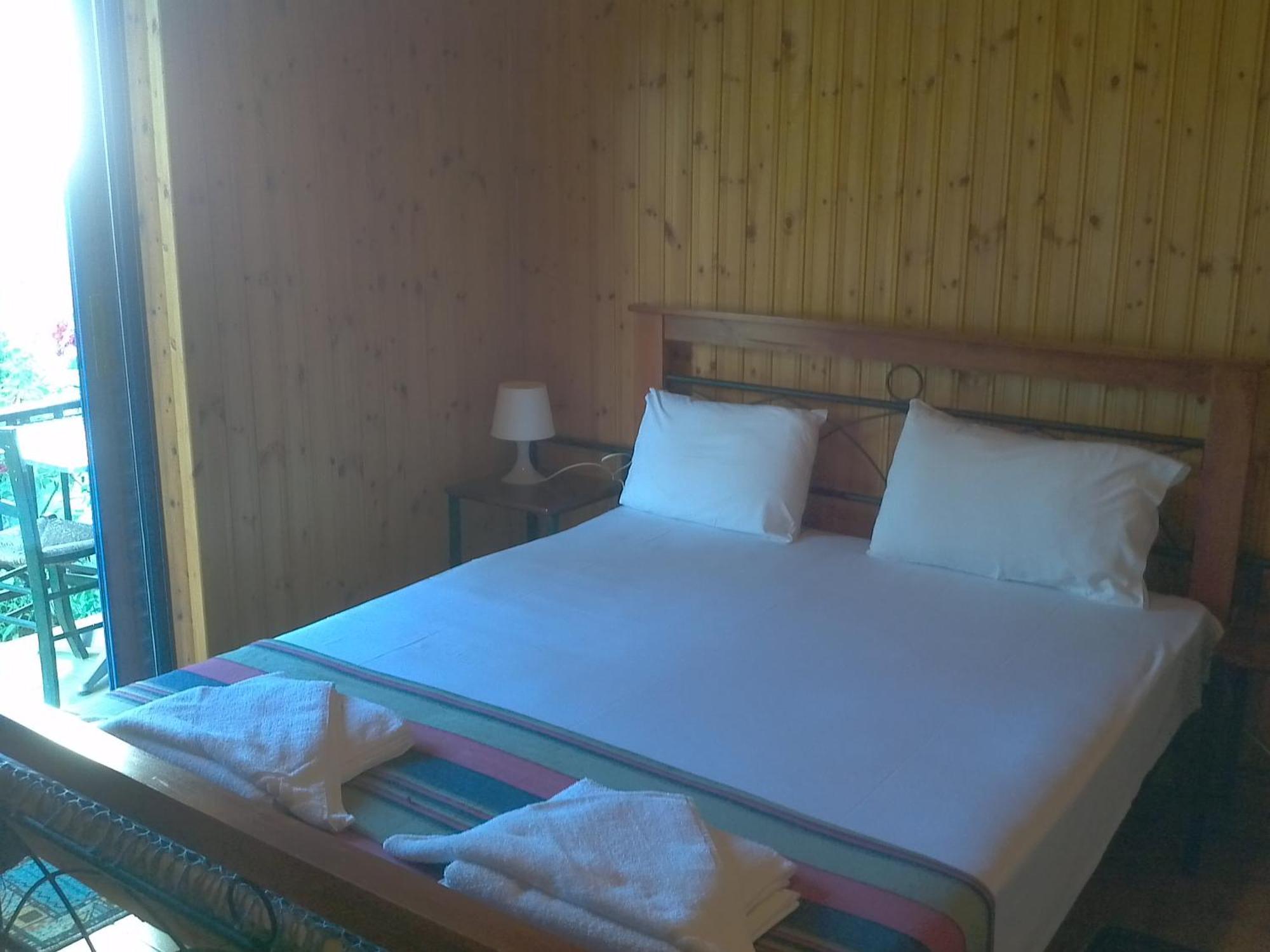 Skala Mistegnon 9 Musses Hotel Apartments الغرفة الصورة