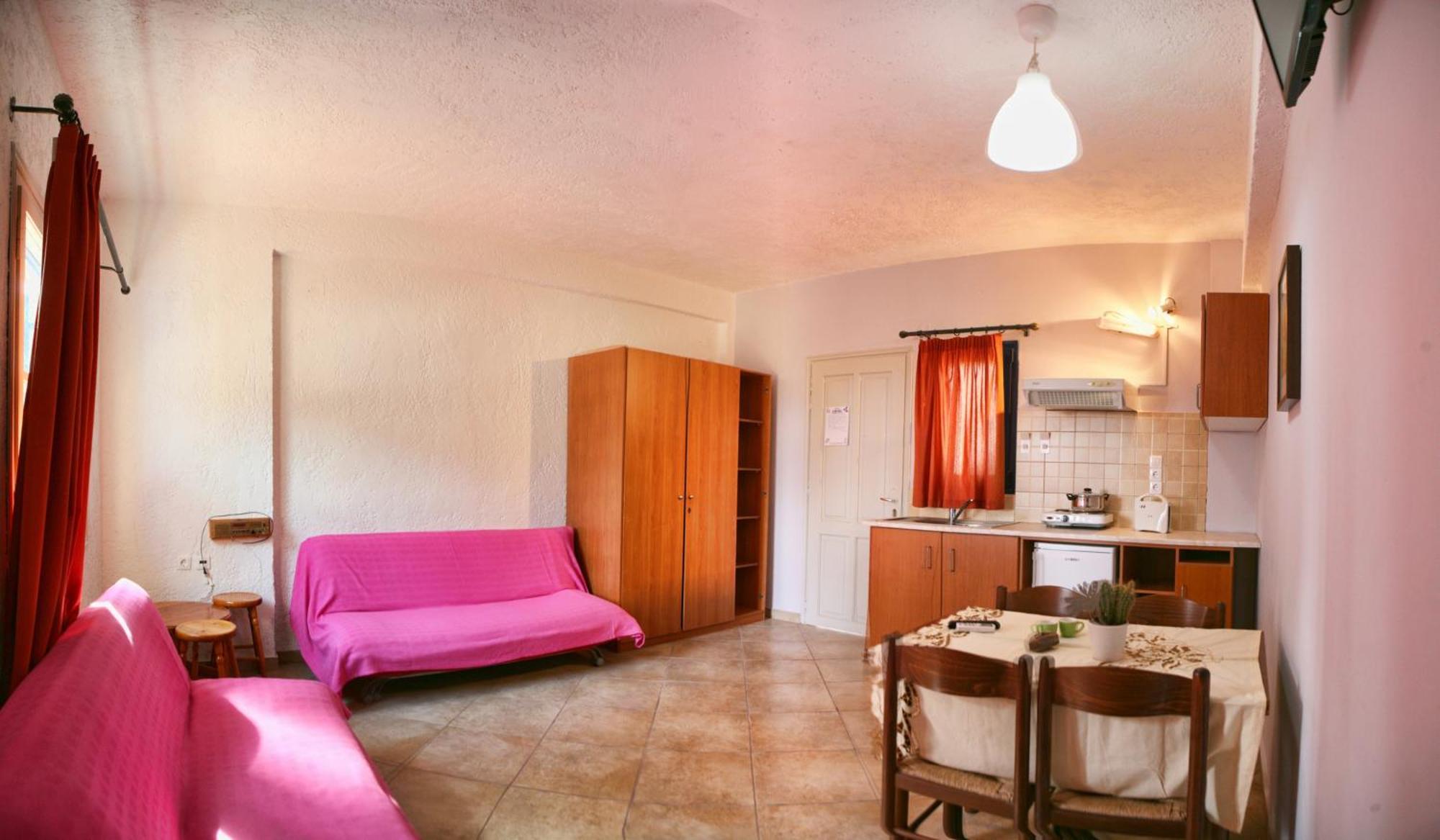 Skala Mistegnon 9 Musses Hotel Apartments الغرفة الصورة
