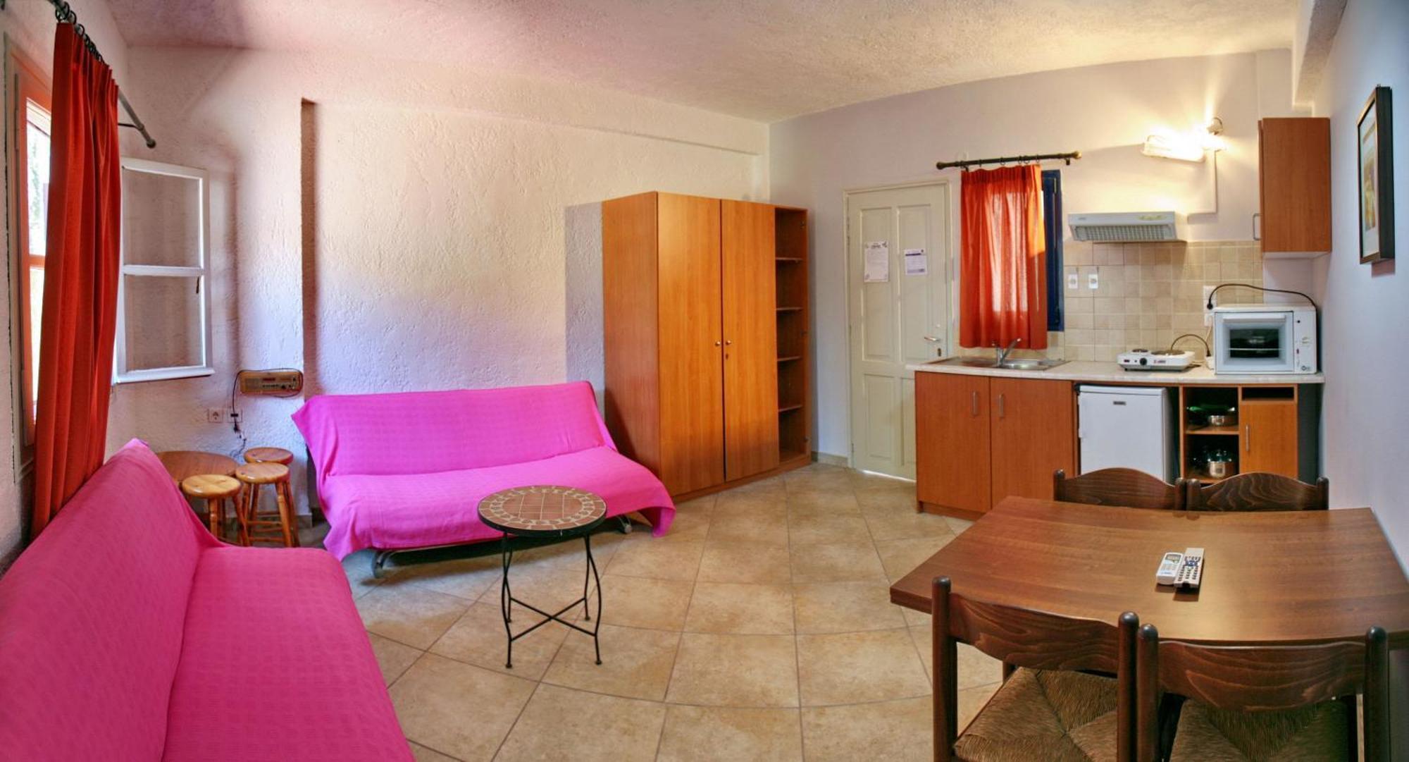 Skala Mistegnon 9 Musses Hotel Apartments الغرفة الصورة