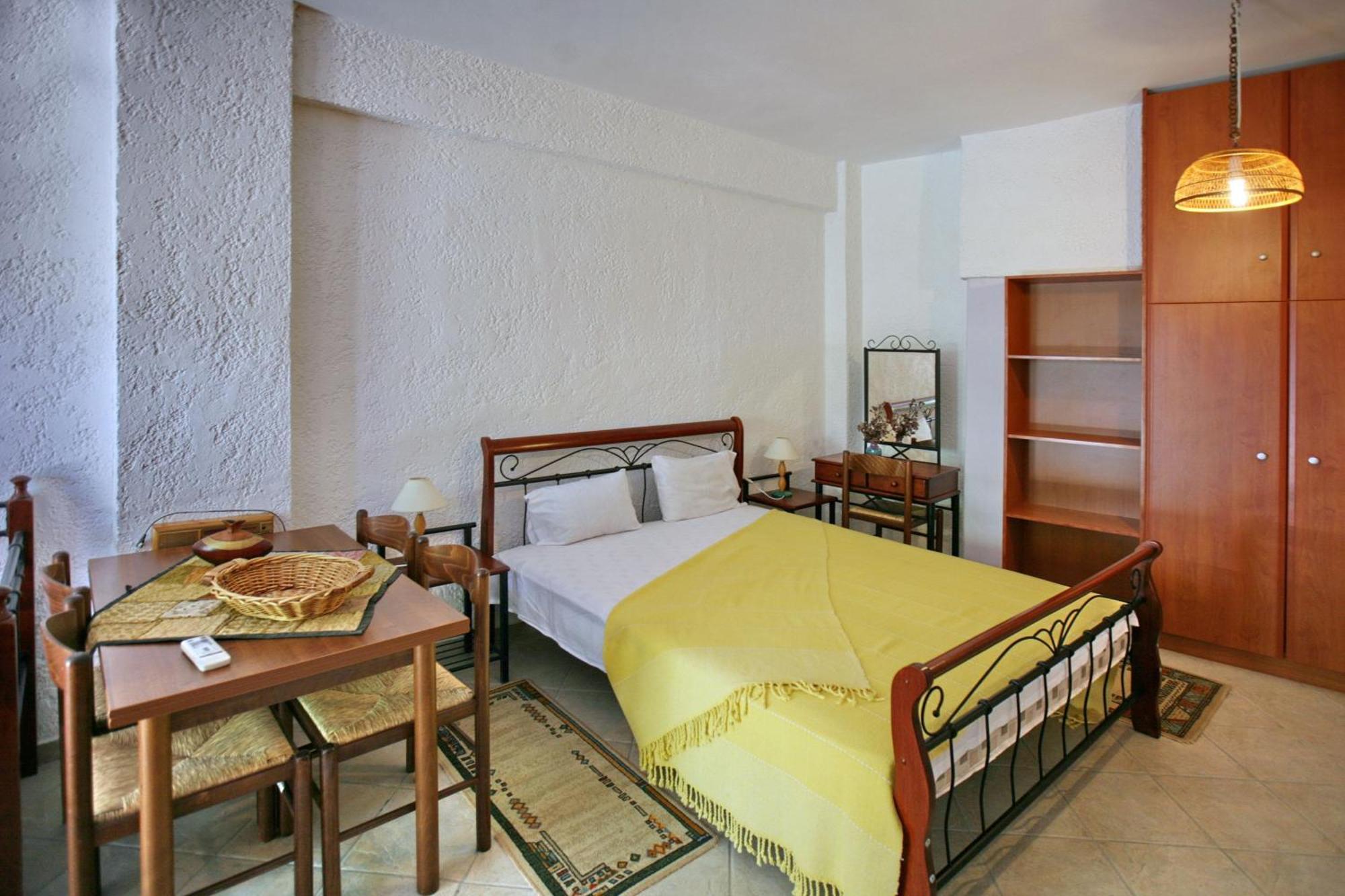 Skala Mistegnon 9 Musses Hotel Apartments المظهر الخارجي الصورة